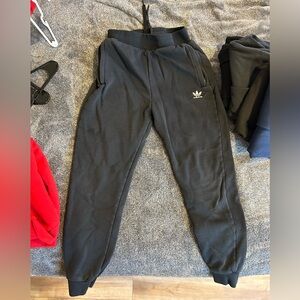 Youth Adidas sweatpants. Size medium.